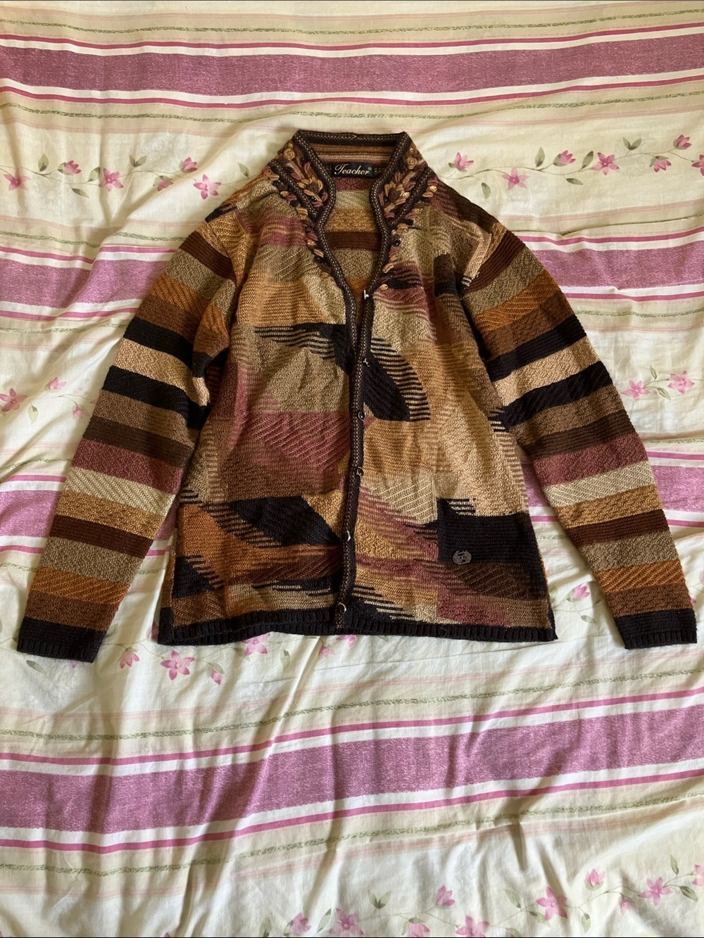 autumn warm-tone cardigan